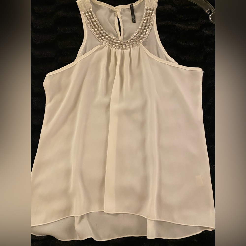 Soft ivory pearl/sequin embellished top (L)